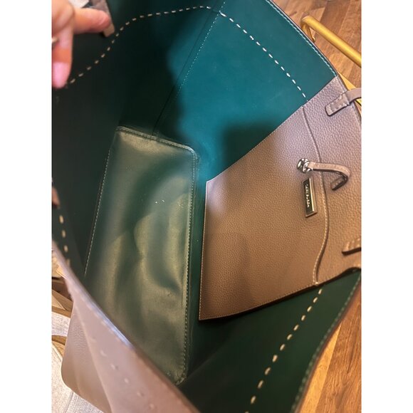 AUTHENTIC TORY BURCH TAUPE MCGRAW SHOULDER BAG - Picture 11 of 13